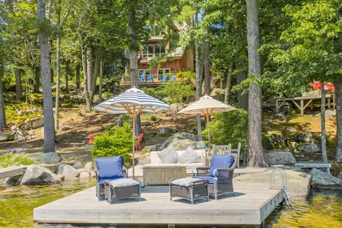 57 Andersen Rd, Raymond, ME 04071