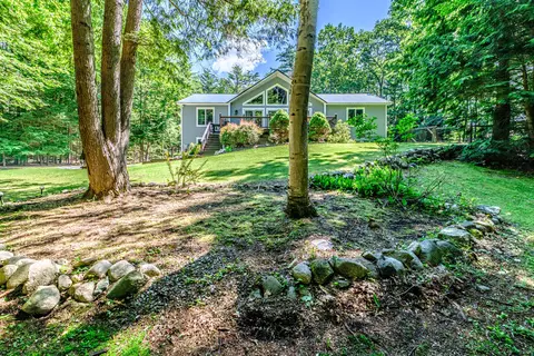 Exterior - 10 Bear Point Rd, Harrison, ME 04040 photo 25 of 28