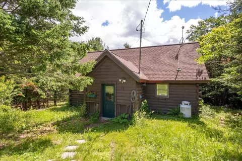 92 Serenity Ln, Union, ME 04862