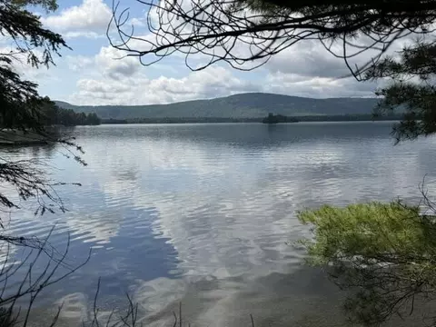 10 Black Point Road # m5, Beaver Cove, ME 04441