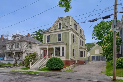 44 William St, Portland, ME 04103