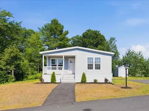 20 Sunset Ln, Turner, ME 04282