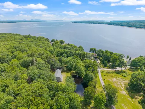 36 Viking Trail Ln, Surry, ME 04684