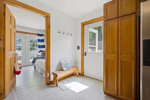Entry Way - 7 Apple Ln, Unity, ME 04988 photo 1 of 4