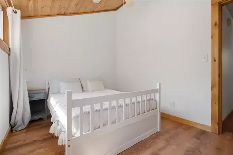 Bedroom - 7 Apple Ln, Unity, ME 04988 photo 7 of 10