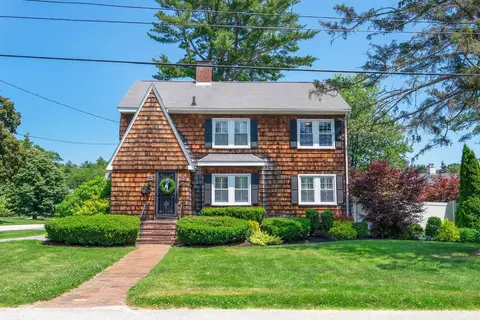 43 Pennsylvania Ave, South Portland, ME 04106