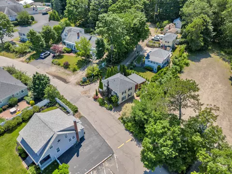 View/Area - 35 Kings Ln, Ogunquit, ME 03907 photo 1 of 2