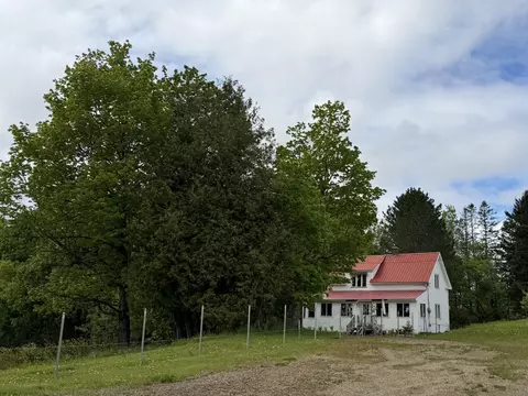 25 Robinson Rd, Blaine, ME 04734