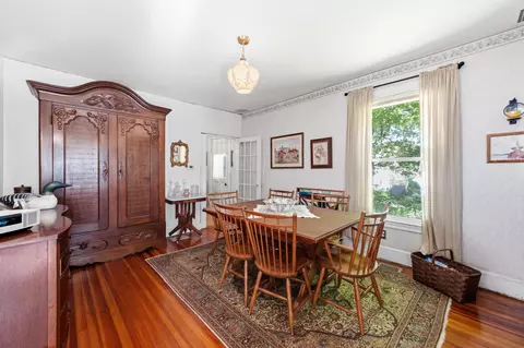 Dining - 77 Main St, Warren, ME 04864 photo 2 of 5