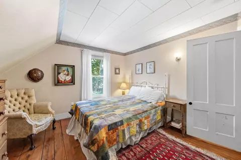 Bedroom - 77 Main St, Warren, ME 04864 photo 4 of 8