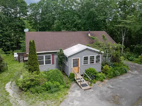9 Graytown Rd, Sedgwick, ME 04676