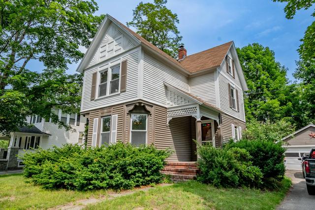 18 Prospect St, Skowhegan, ME 04976