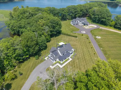 View/Area - 353 Pool St, Biddeford, ME 04005 photo 11 of 13