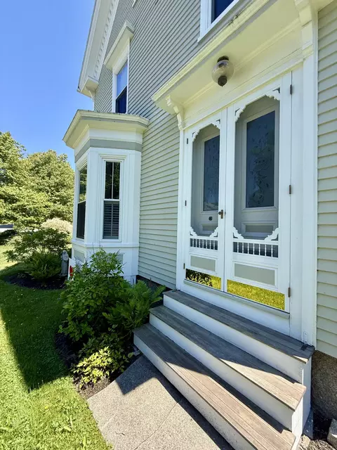 Exterior - 6 Leos Ln, Vinalhaven, ME 04863 photo 7 of 14