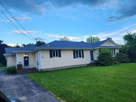 287 Central Ave, Lewiston, ME 04240
