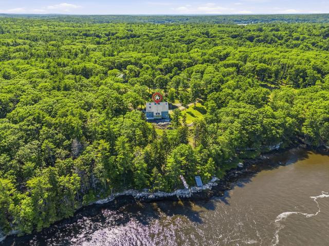 64 Pleasant Cove Rd, Phippsburg, ME 04562
