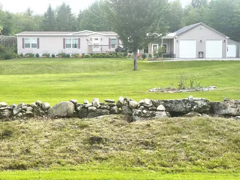 621 W Etna Rd, Etna, ME 04434