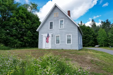 490 Douglas Hwy, Lamoine, ME 04605