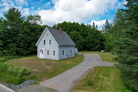 490 Douglas Hwy, Lamoine, ME 04605