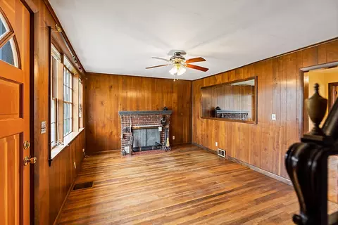 Living - 67 River Rd, Benton, ME 04901 photo 2 of 6