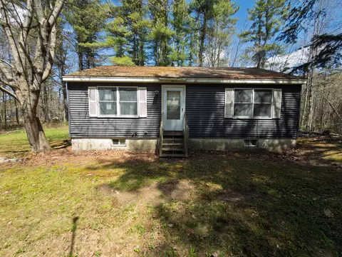 329 Log Cabin Rd, Arundel, ME 04046
