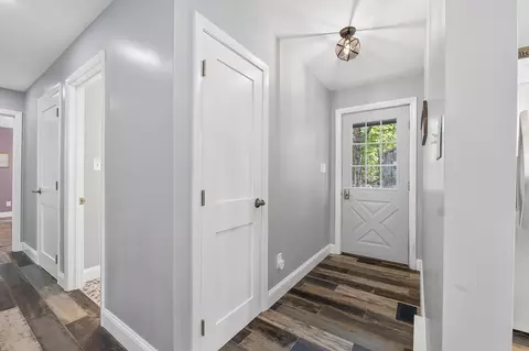 Entry Way - 18 Lisa Ln, Naples, ME 04055 photo 1 of 3