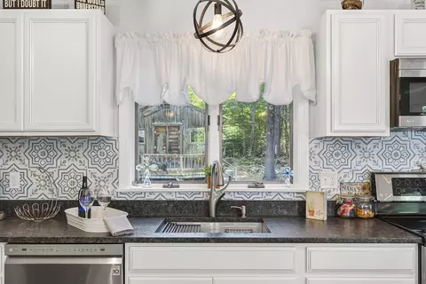 Kitchen - 18 Lisa Ln, Naples, ME 04055 photo 2 of 3