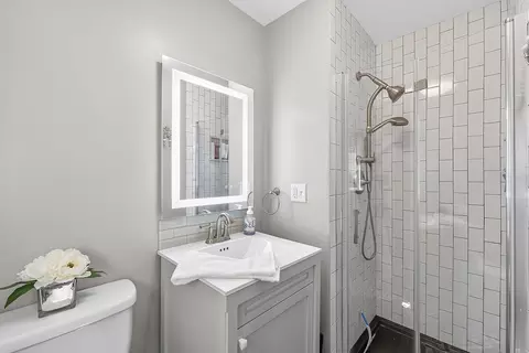 Bath - 18 Lisa Ln, Naples, ME 04055 photo 1 of 4