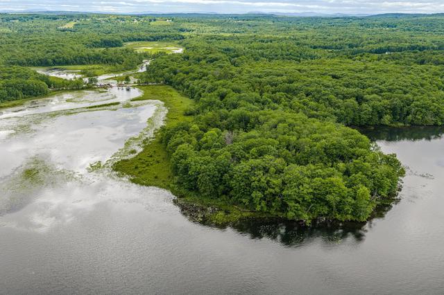 262 Waugan Rd, Monmouth, ME 04265