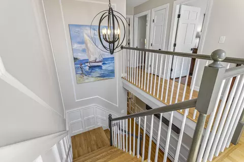 Entry Way - 4 Ledge Rd, Cumberland, ME 04110 photo 10 of 10