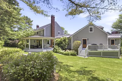 Exterior - 4 Ledge Rd, Cumberland, ME 04110 photo 5 of 23