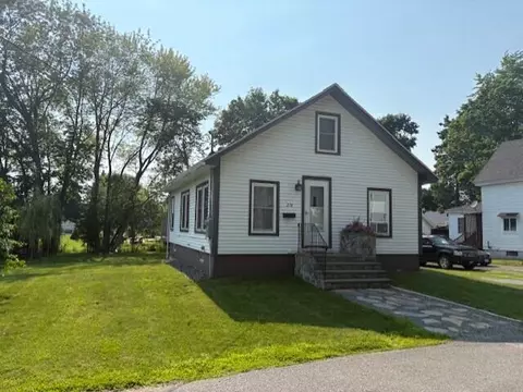 274 Parkview Ave, Bangor, ME 04401