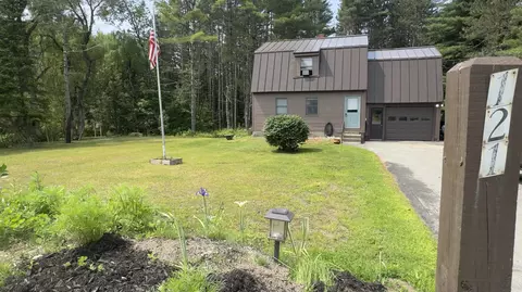 121 Knowlton Corner Rd, Farmington, ME 04938