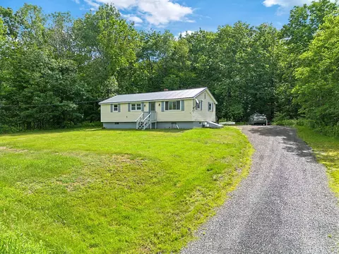 160 Livermore Falls Rd, Farmington, ME 04938