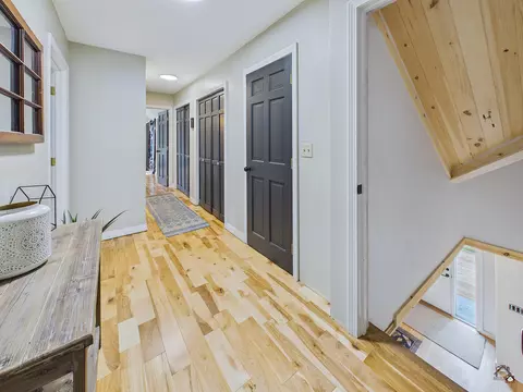 Entry Way - 173 Tibbetts Rd, Exeter, ME 04435 photo 4 of 6