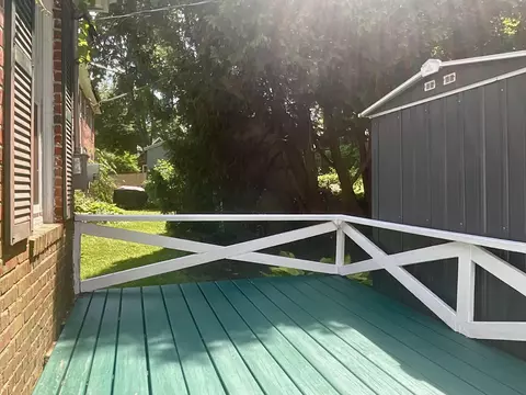 Exterior - 18 Valley Rd, Bath, ME 04530 photo 9 of 14