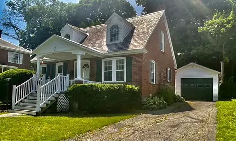 Exterior - 18 Valley Rd, Bath, ME 04530 photo 4 of 14