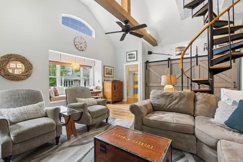 Living - 234 Sebasco Rd, Phippsburg, ME 04562 photo 4 of 11