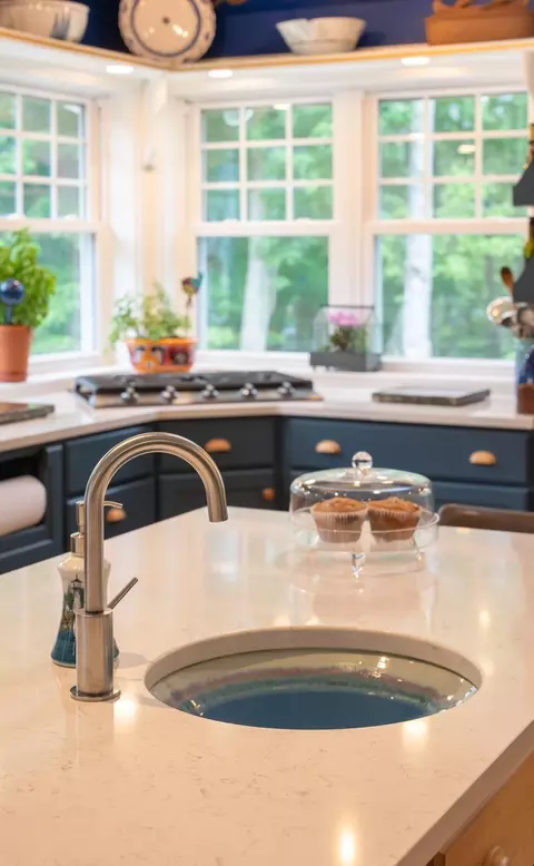 Kitchen - 234 Sebasco Rd, Phippsburg, ME 04562 photo 7 of 8