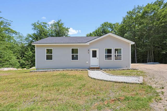 98 Walter Hill Rd, Naples, ME 04055