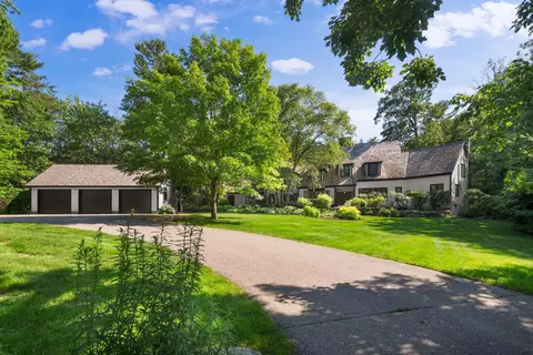 17 Pepperell Way, York, ME 03909