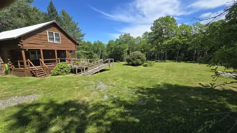 332 Crow Hill Rd, Parkman, ME 04443