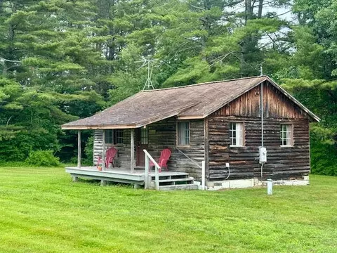 275 Main St N, Searsmont, ME 04973