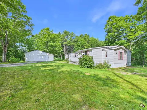 56 King Rd, Sabattus, ME 04280