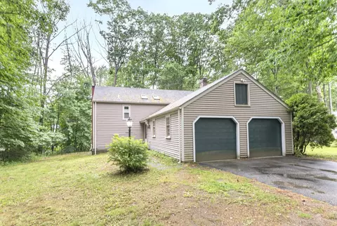 17 Ole Ironside Ln, Scarborough, ME 04074