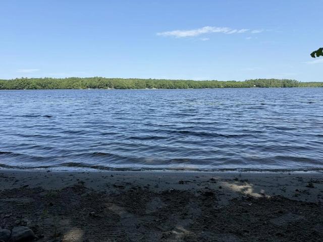 139 Jones Point Rd, Nobleboro, ME 04555