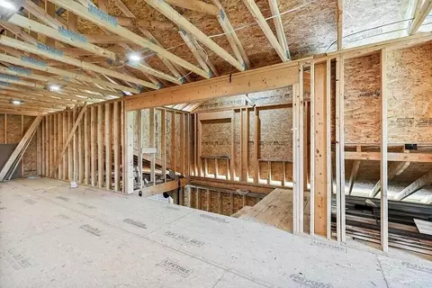 Entry Way - 825 W River Rd, Augusta, ME 04330 photo 3 of 5