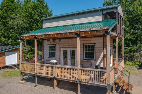 124 Albin Rd, Searsmont, ME 04973
