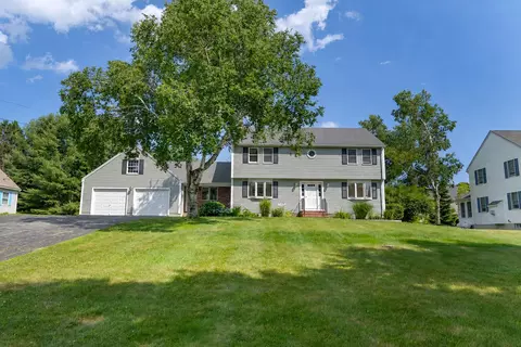 982 Highland Ave, South Portland, ME 04106