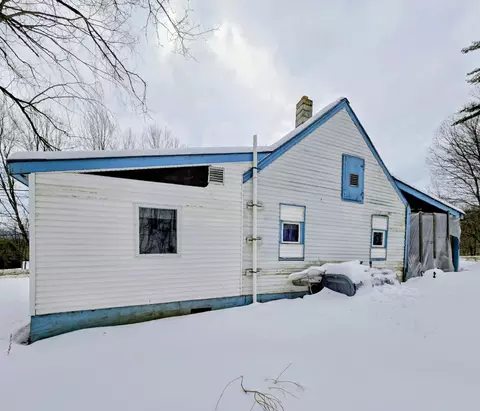 Exterior - 372 River Rd, Avon, ME 04966 photo 14 of 17